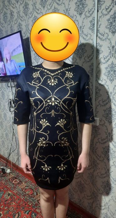 Платье Б/У по 1000