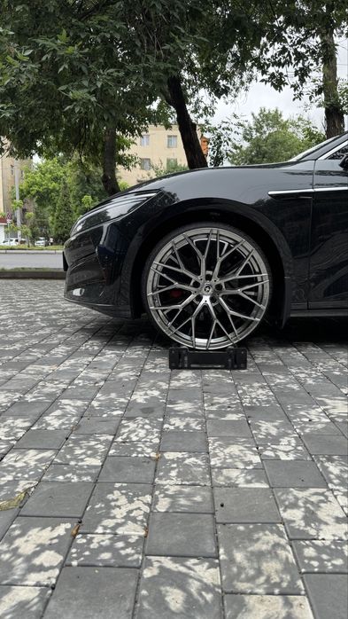 Bmw xamma modellariga ideal turadigan diska