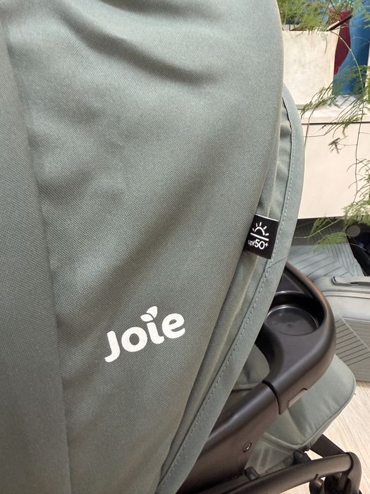Прогулочная коляска joie