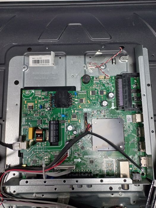 Телевизор CROWN 32J110AWS за части