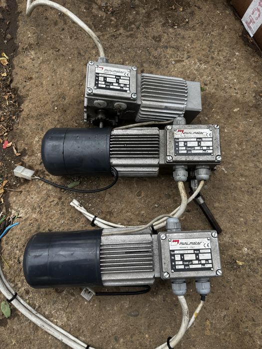 Mini motor cu reductor