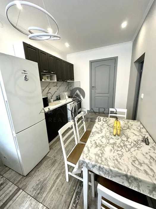 Продава се Едностаен апартамент в Пловдив, Център - 33 кв.м за 2257 €/кв.м - Снимка #3