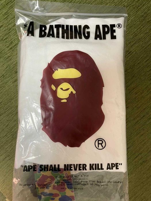 Tricou A Bathing Ape White