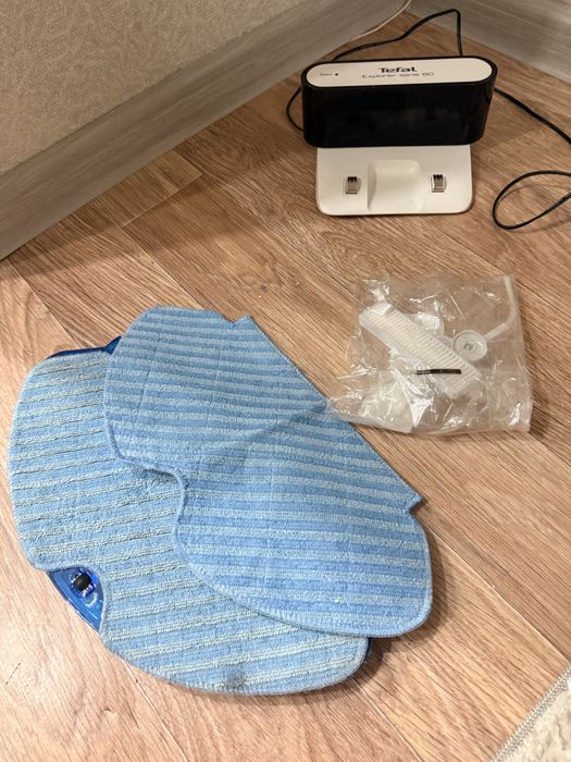 Продам робот пылесос