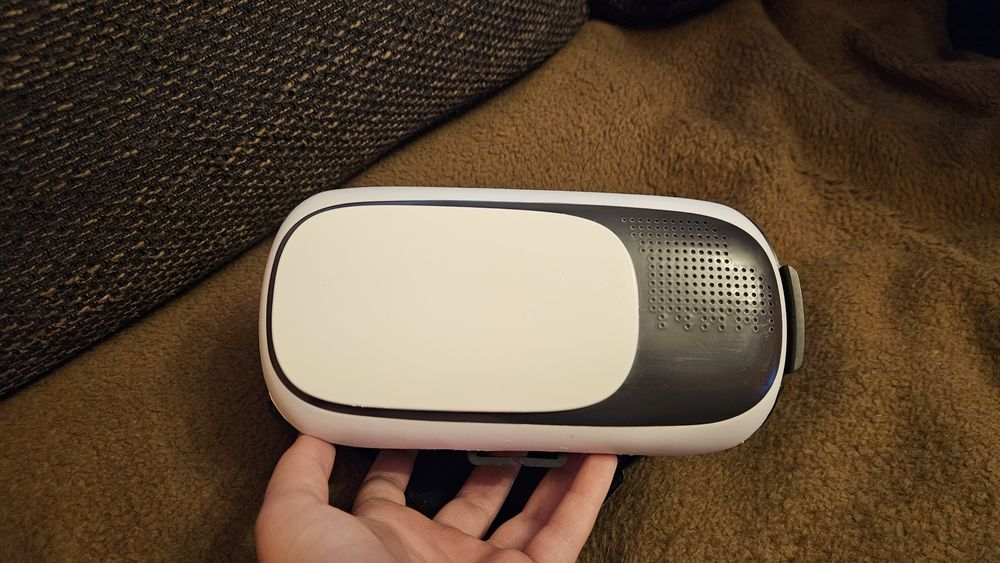 Adaptor pentru telefoane VR