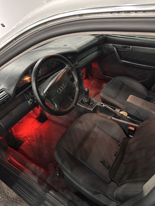 Продаю свою Audi a6 c4 2.6