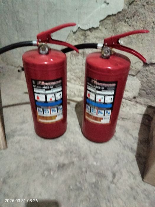 Продам огнетушитель новый