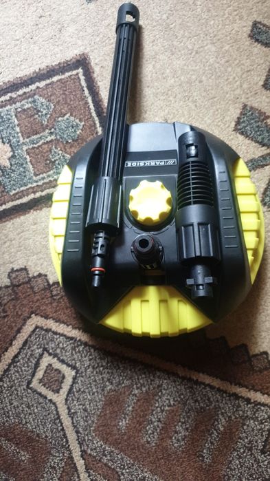 Sistem spalare patio perii rotative Karcher T-Racer 150 Series