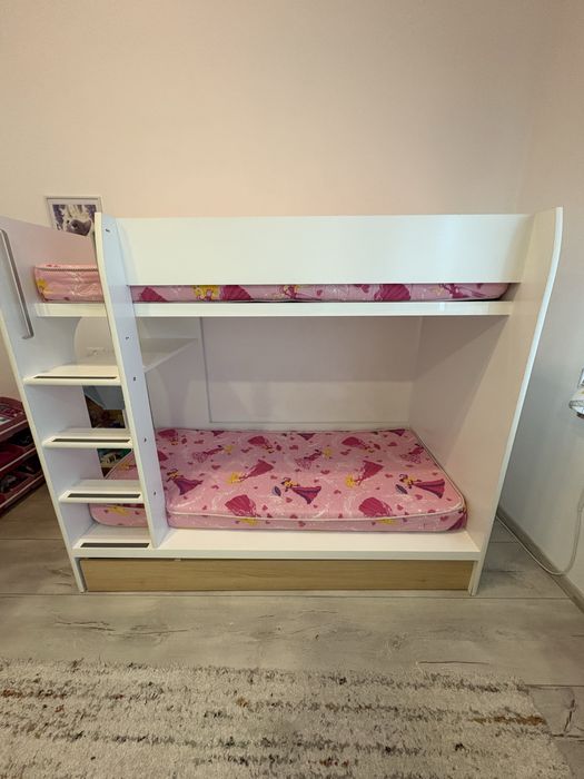 Pat supraetajat + 2 saltele