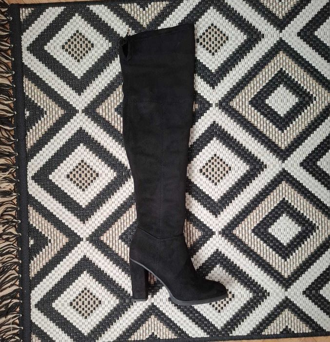 Cizme negre din piele, marimea 36