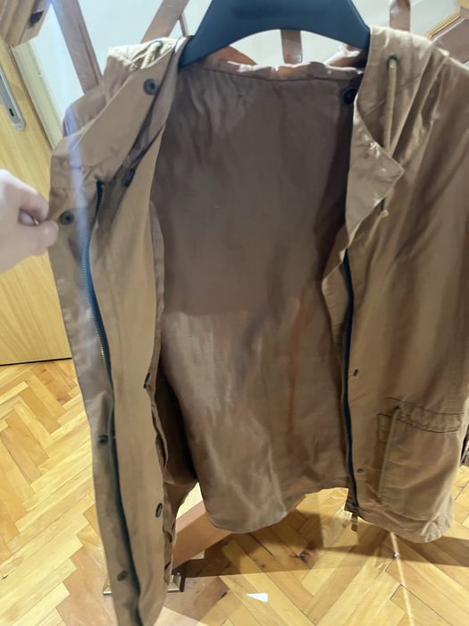 Бежово дамско яке Pull & Bear