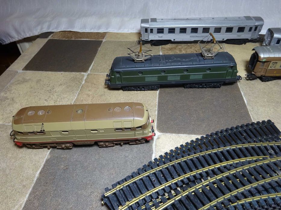 Trenulet electric vintage Lima