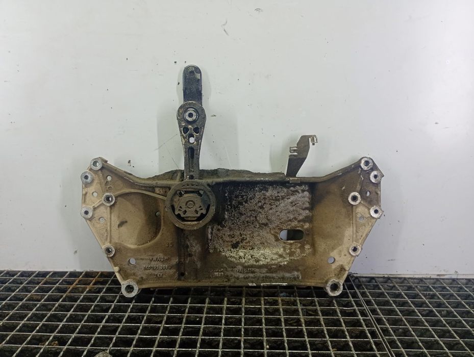 Cadru motor 1k0199369f Volkswagen Golf 5 (2003 - 2009) 2.0 tdi BMM