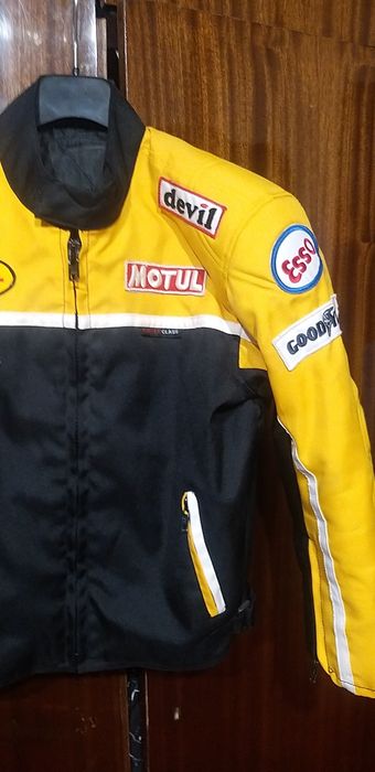 Моторно яке за дете