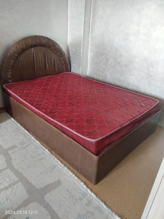 Диван сатам 25.000 тг