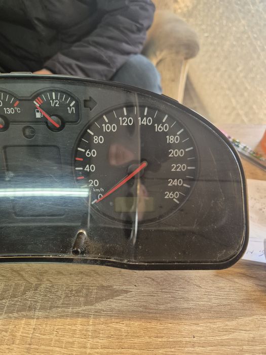 Оригинално табло за WV Пасат 4 дизел  1097- 2001г