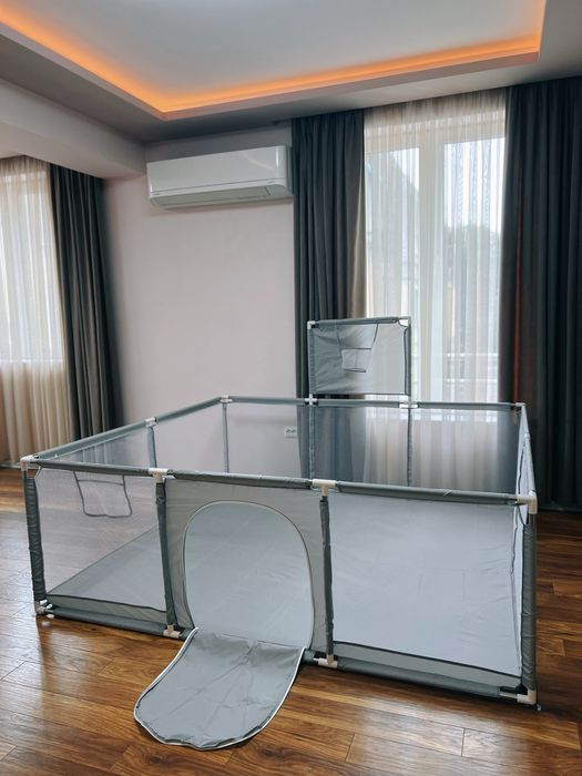 Големи нови кошари+килими/ПОДАРЪК 30бр. топки