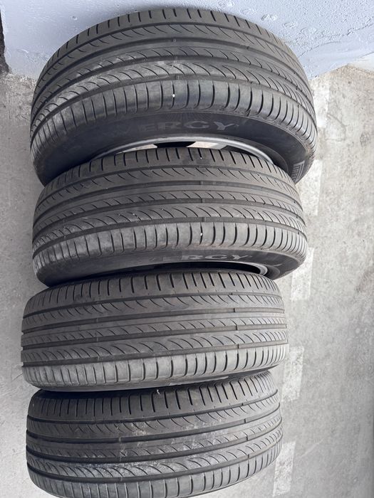 Set Jante Aliaj Originale Audi R19 model S-line  cod:8R0601025L + Anvelope Pirreli