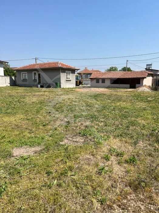 Къща в китното селце Граф Игнатиево!