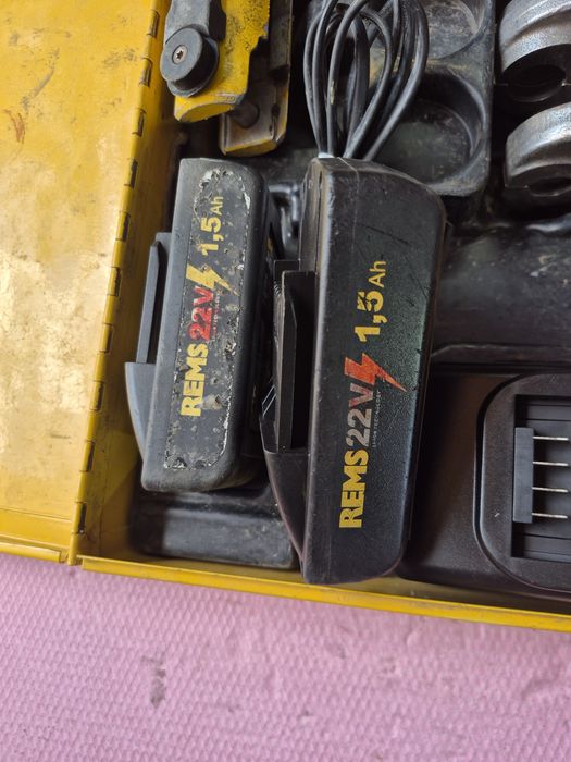 Presa sertilizat REMS mini press 22v