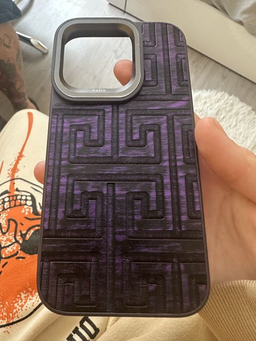 Калъфи за iphone 14pro