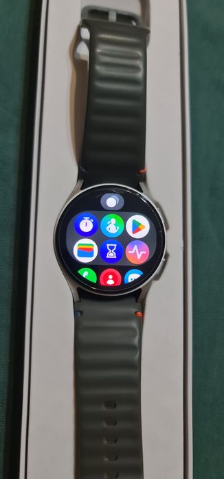 Galaxy watch 7 e-sim