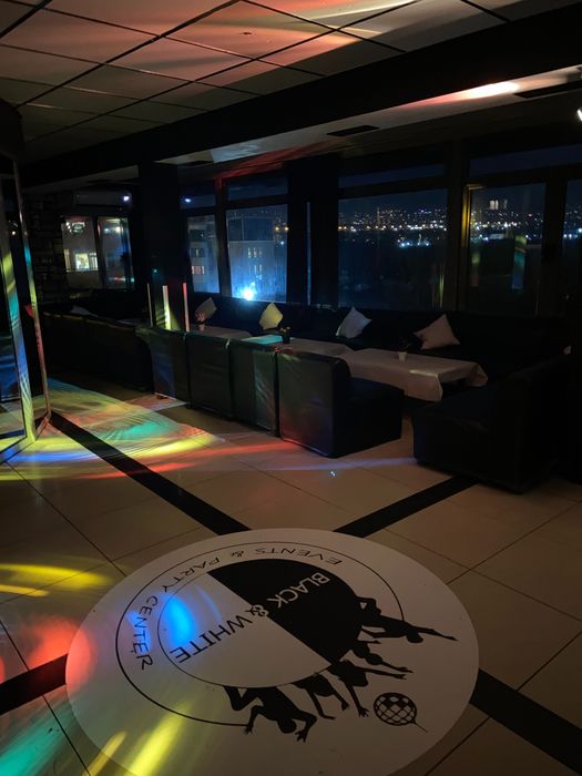 Зала под наем за Партита Black&White - The View