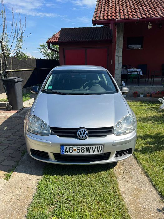 vand autoturism wolkswagen golf 5