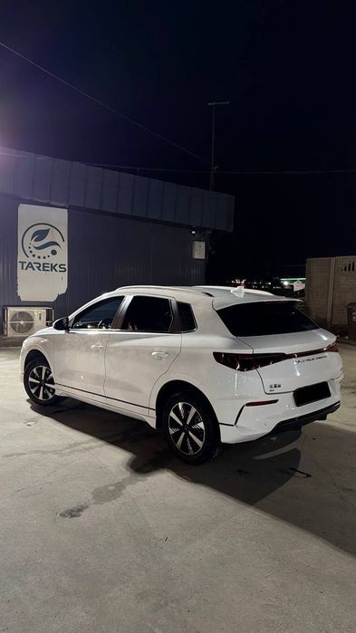 Byd E2 2023 sotiladi