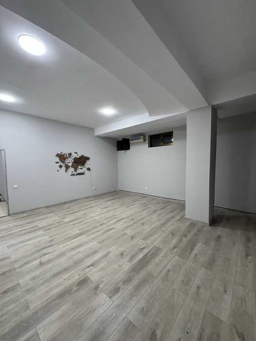 Arenda Ofis 36 kv 44 kv 350$