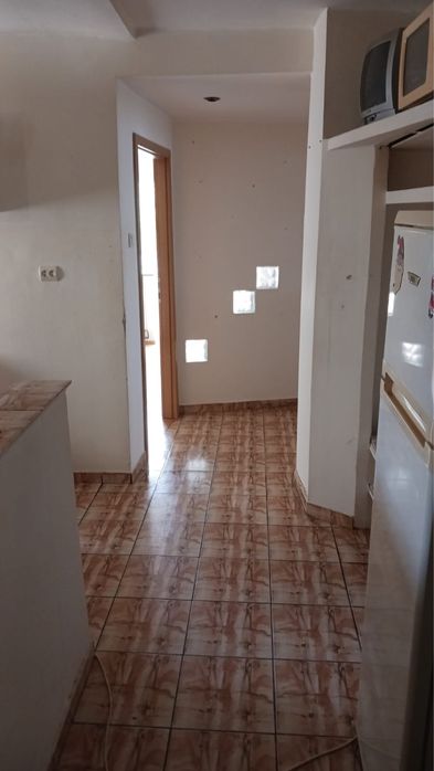 Inchiriez apartament cu 2 camere cartier Stadion spatios si luminos