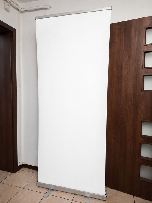 Roll-up banner 200x85 cm (sistem afisaj publicitar)