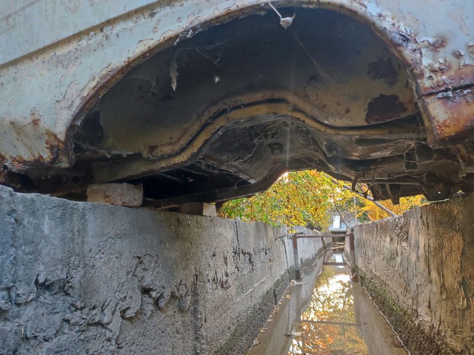 Kuzov perashkavoz Кузов  перашкавоз Кузовной запчасть  москвич