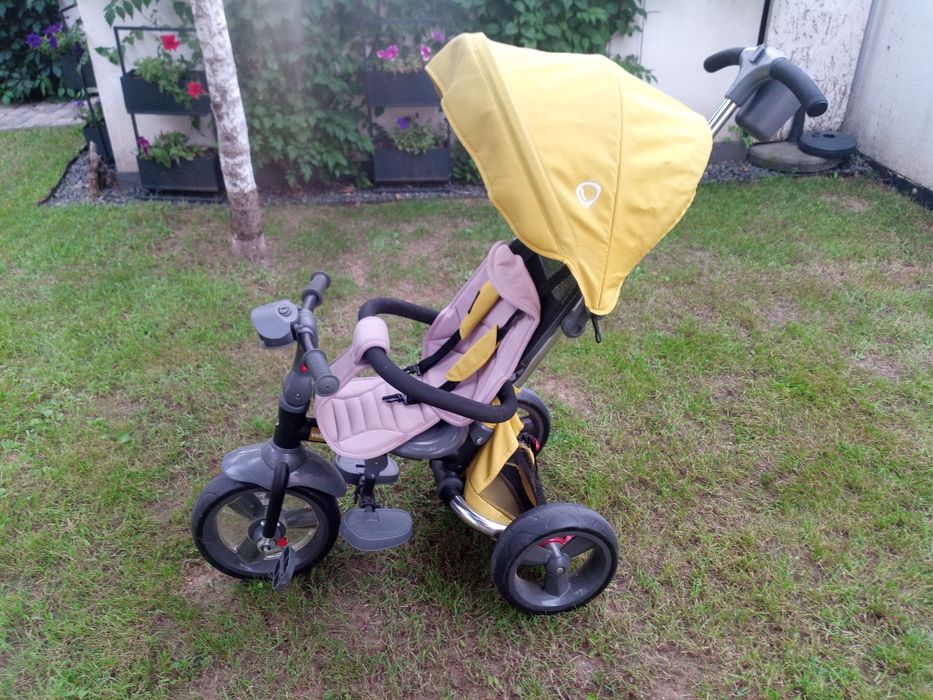 Tricicleta pentru copii