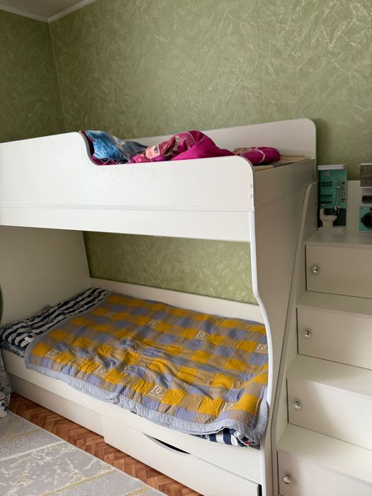 Срочно продам кровать