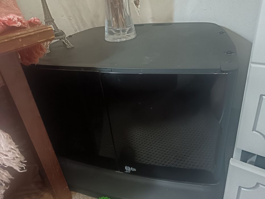 Продам тумбу, можно под телевизор