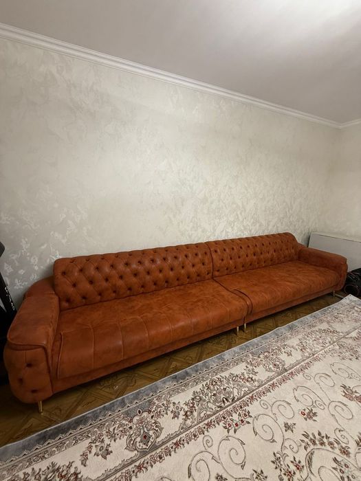 Продам диван в гостинную