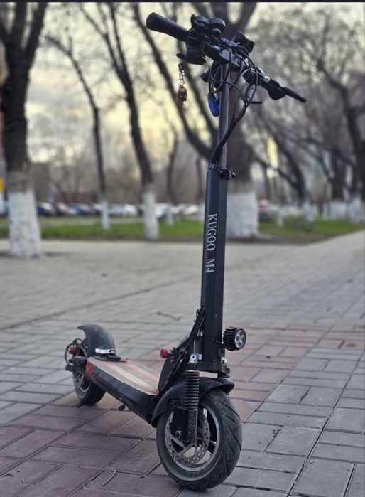 Kugoo m4 самакат