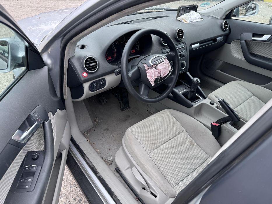 Audi A3 8p sportback 1.6i 102hp 2006г На Части