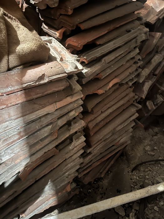 Подарявам Керемиди