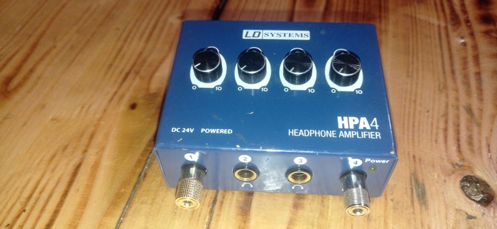 Amplificator pentru căști