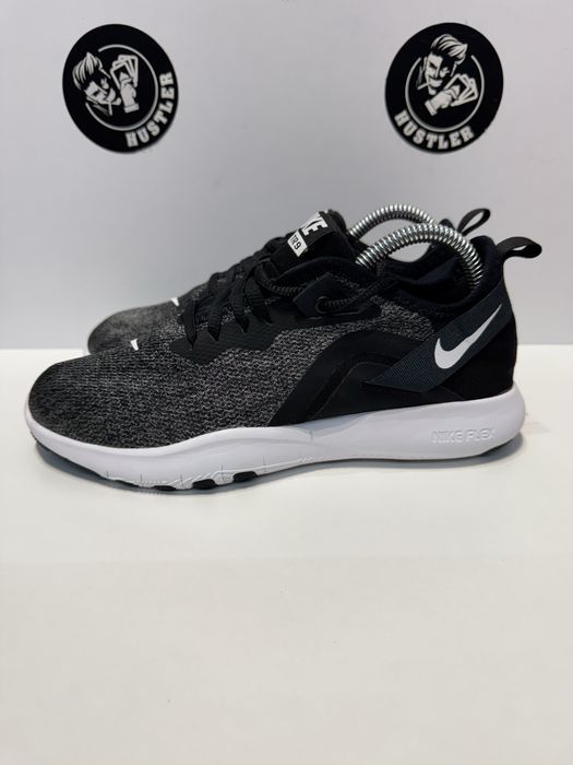 Маратонки NIKE FLEX TR9.Номер 37.5