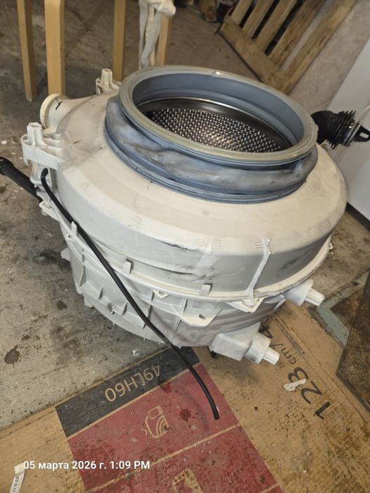 Электродвигатель и барабан