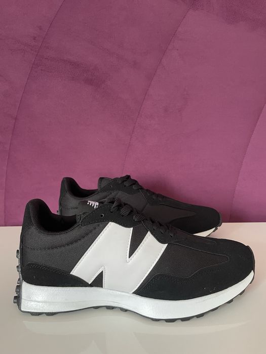 Обувки new balance 327