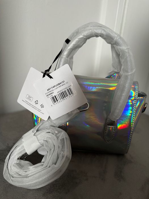 Страхотна малка чантичка Pinko up