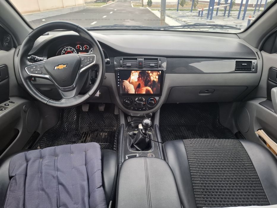 Lacetti сотилади