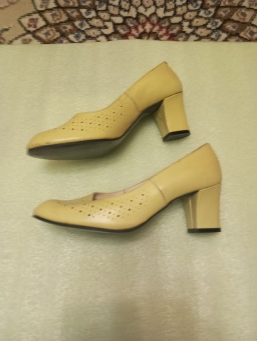 Обувь советской эпохи.