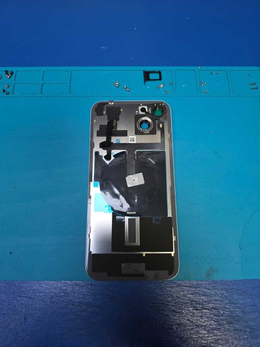 Sticla iPhone 15 plus spate