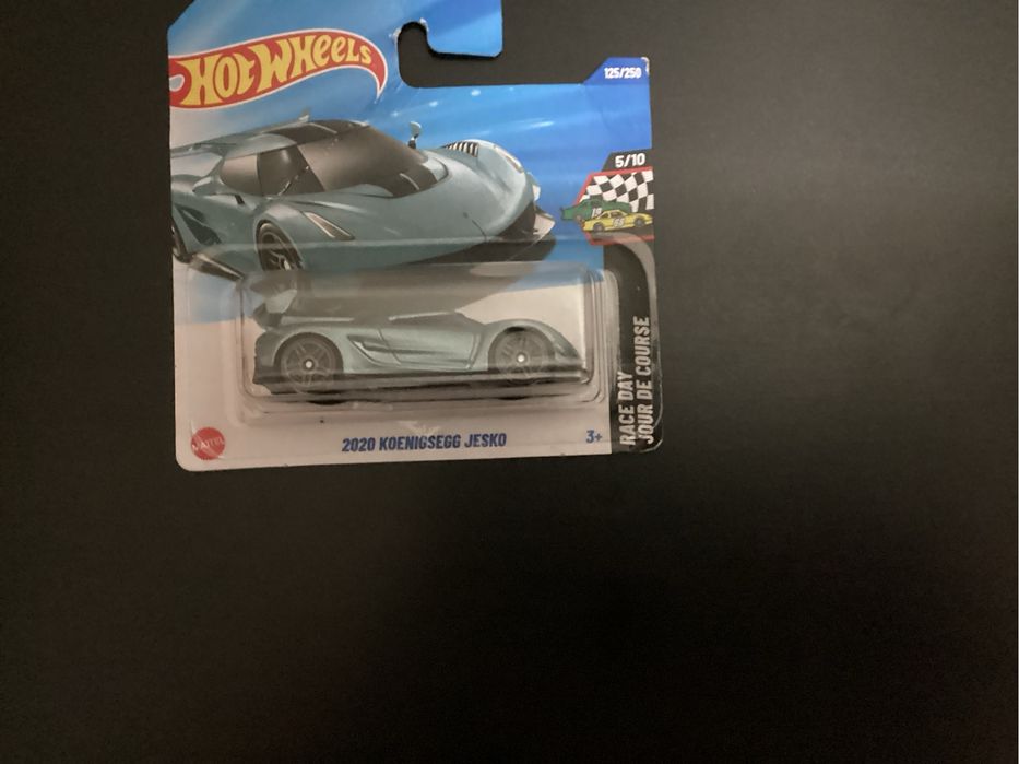 Hot wheels количка (KOENIGSEGG JESKO)