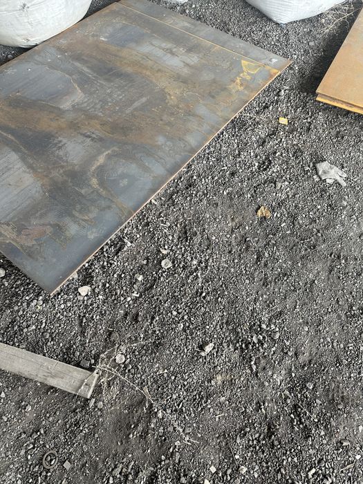 Продам листы металлические